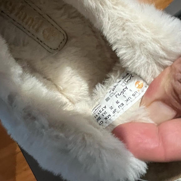 Timberland Brown Suede Slip-On Shoes with White Fur Sz 8 . Women’s, never used - Picture 6 of 6